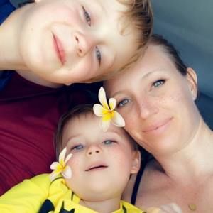 Meet your Posher, Jennee